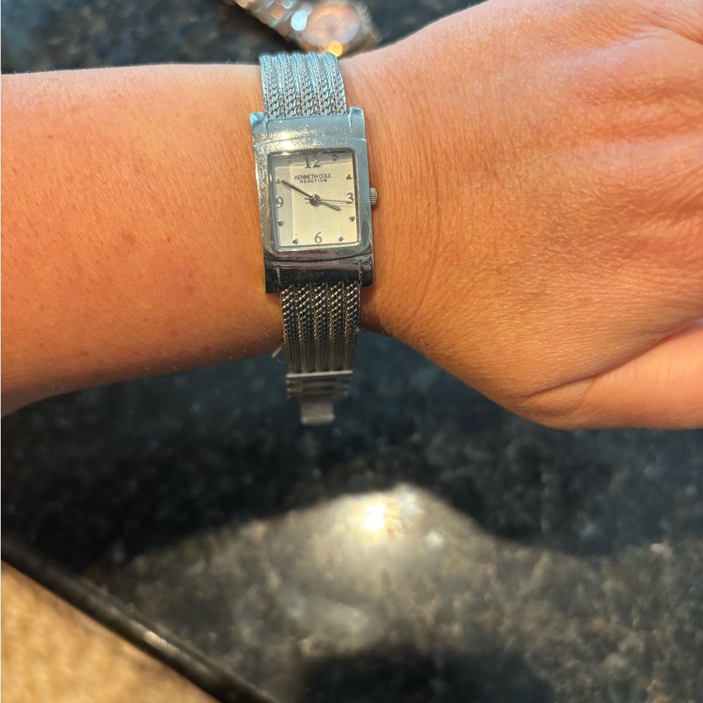 Kenneth Cole Reaction Silver Women's Watch